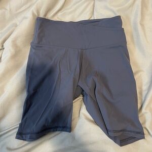 Dynamite High-Waist Criss Cross Women's Bike Shorts - Light Purple